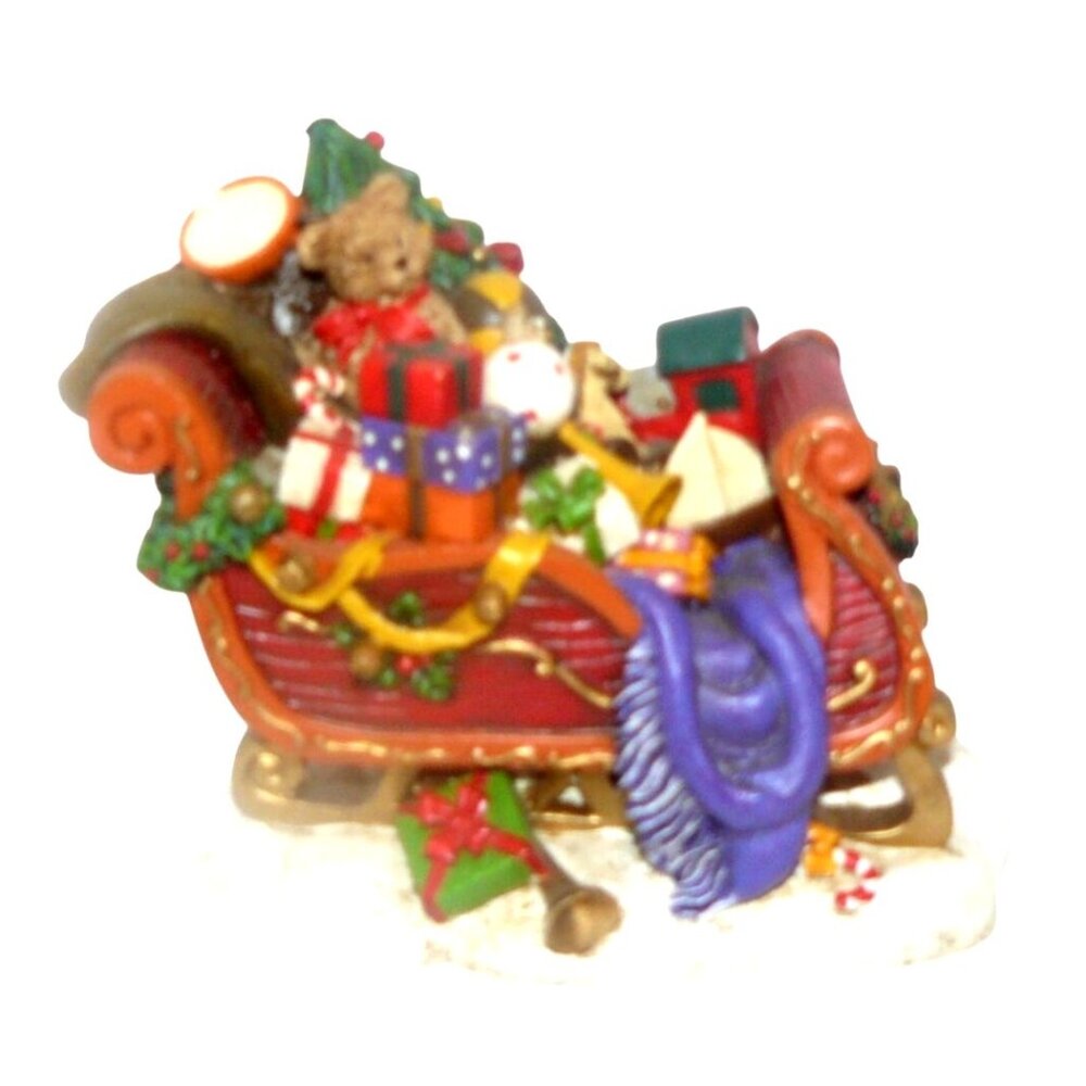 Heritage Mint Christmas Sleigh Figurine w Gifts Tree Red/Gold Accents Resin Vtg